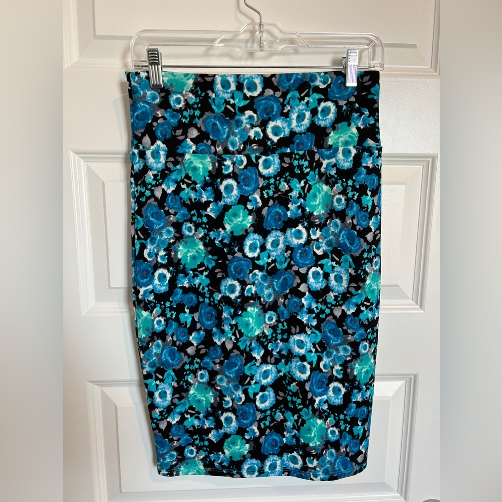 Lularoe Cassie blue floral pencil skirt size small